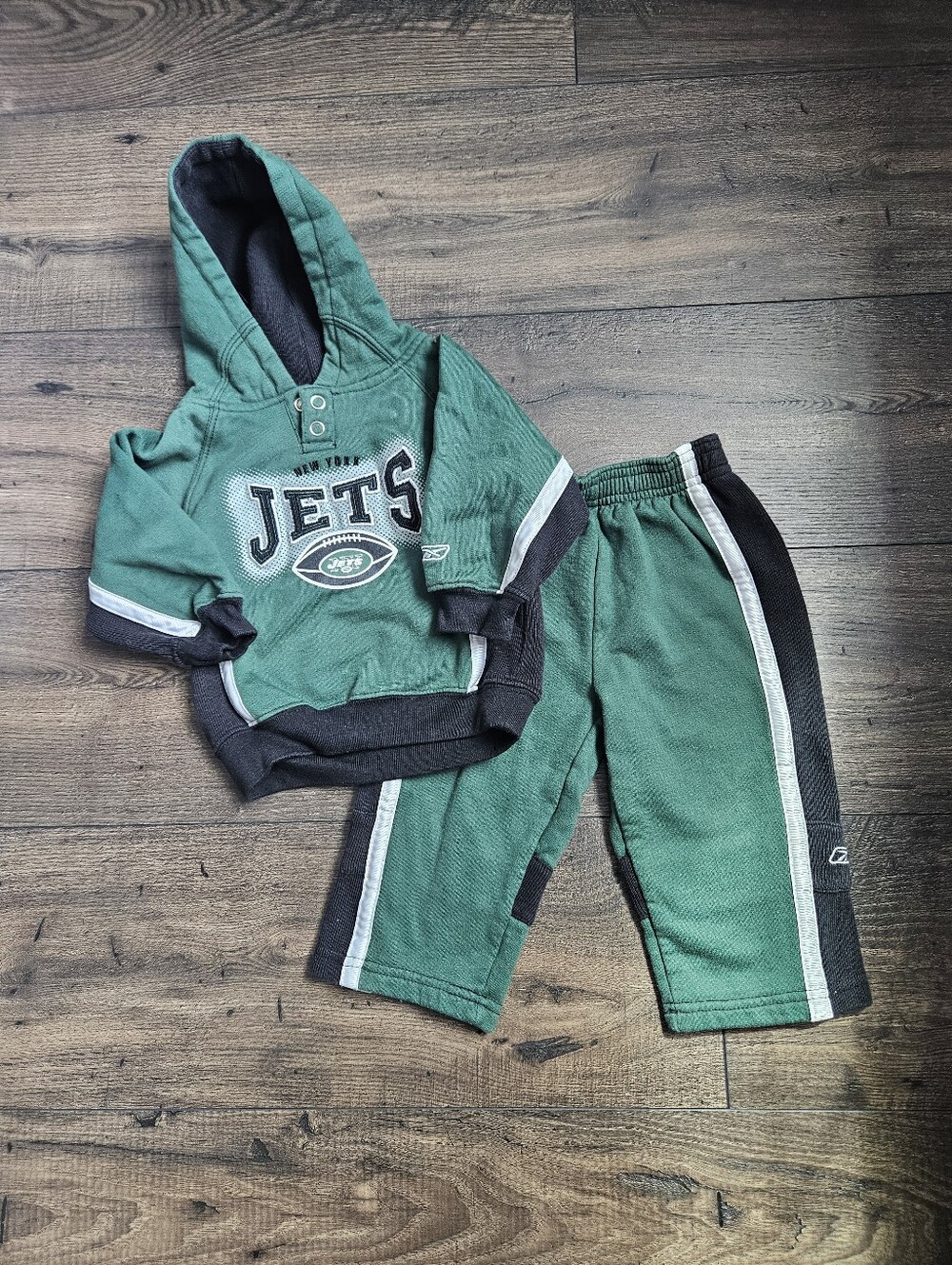 NFL Reebok Jets Kids 2 Piece Sweatpant Set